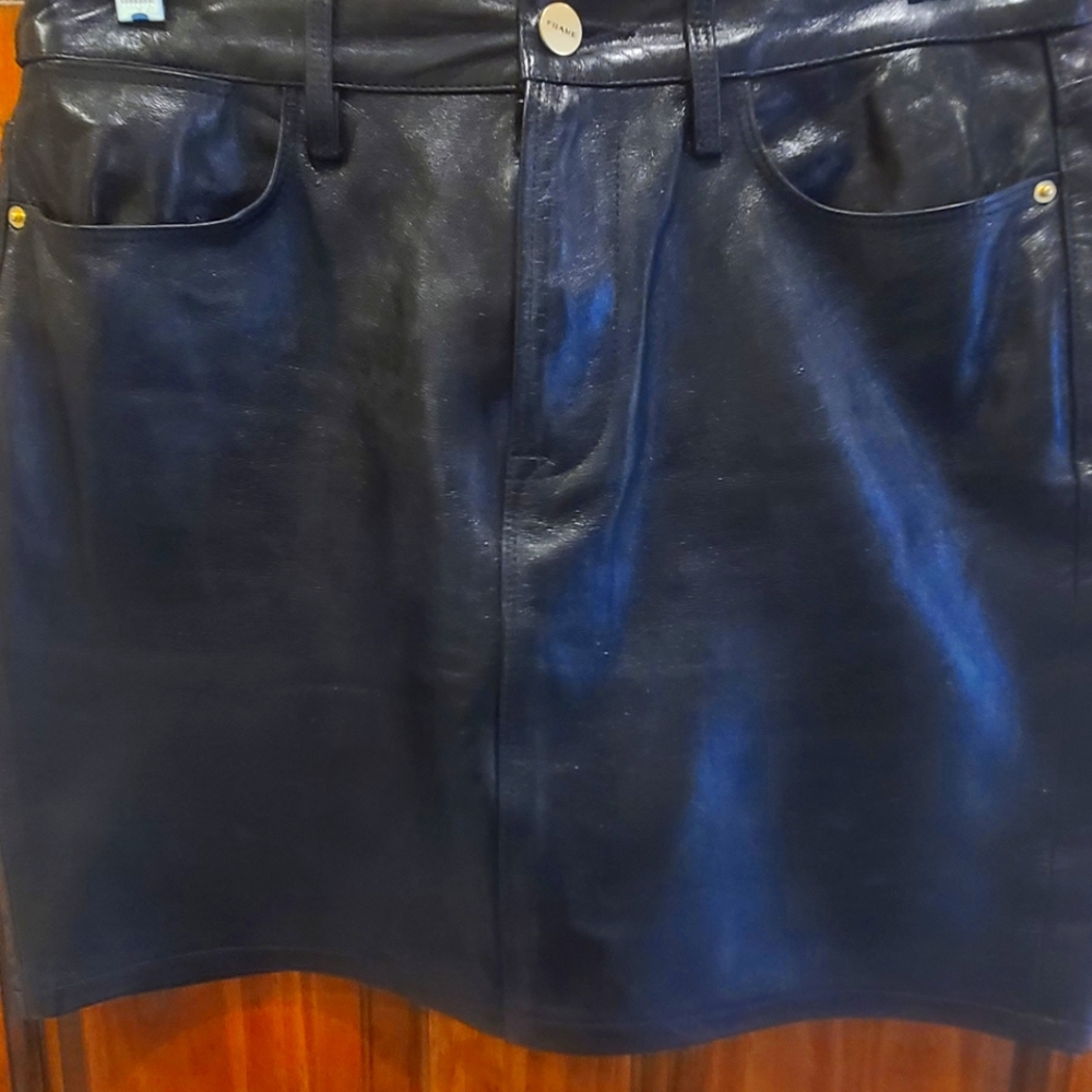 Frame black leather mini skirt